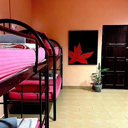 פנתאי צנאנג Home Sol Guesthouse מראה חיצוני תמונה