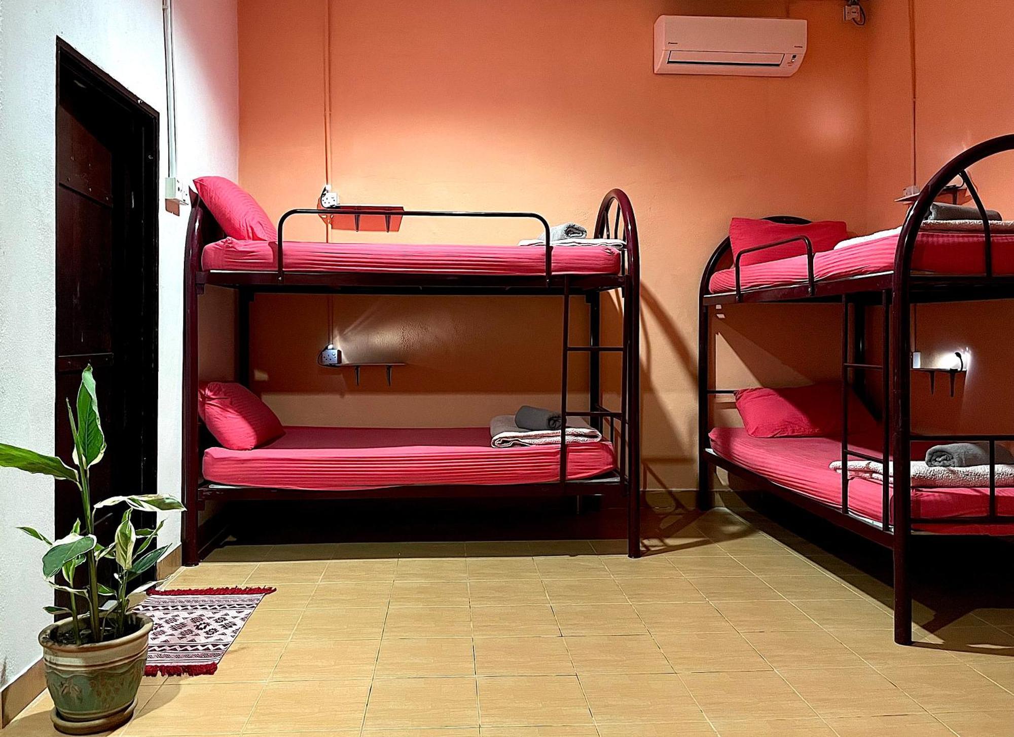 פנתאי צנאנג Home Sol Guesthouse מראה חיצוני תמונה